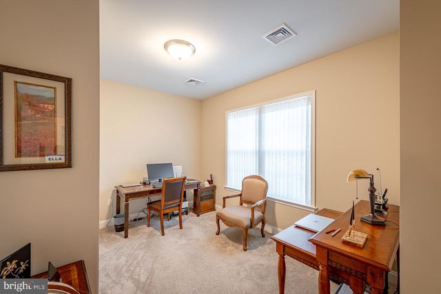 1710 STROUP CIR, Mechanicsburg, PA 17050