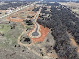 24735 Iron Hoof Lane, Blanchard, OK 73031