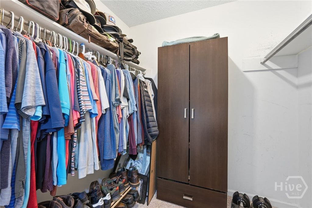 Image 24 of property listing at 4 E Deerwood Road, Savannah, GA 31410