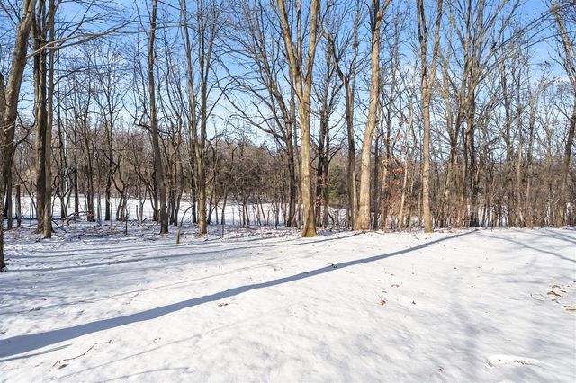 6147 Autumn Ridge, Richland, MI 49083