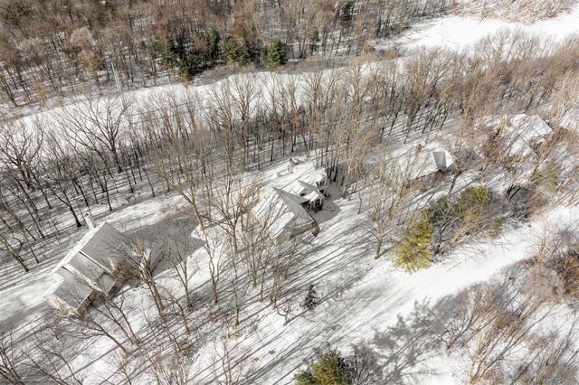 6147 Autumn Ridge, Richland, MI 49083