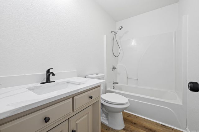 582 Crepe Myrtle Loop, Cabot, AR 72023