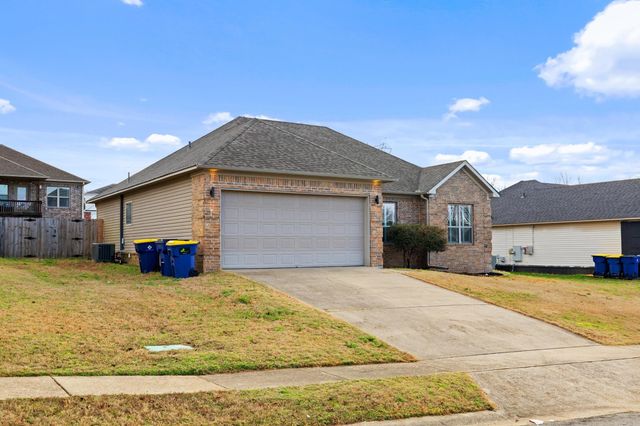 582 Crepe Myrtle Loop, Cabot, AR 72023