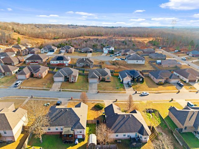 582 Crepe Myrtle Loop, Cabot, AR 72023