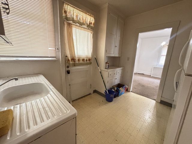 5165 Coral STREET, Friendship Park, PA 15224