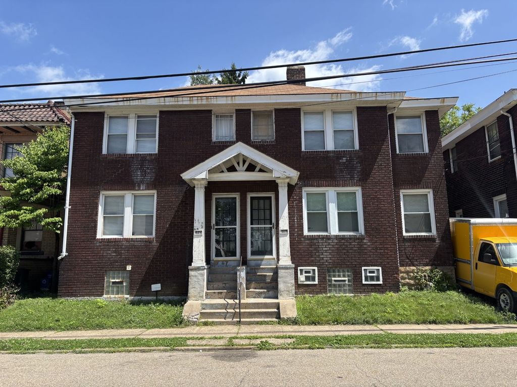 5165 Coral STREET, Friendship Park, PA 15224