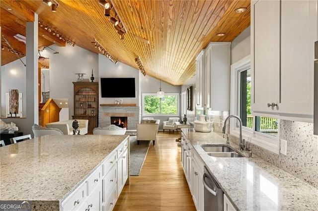 132 Laurel Drive NE, Atlanta, GA 30342