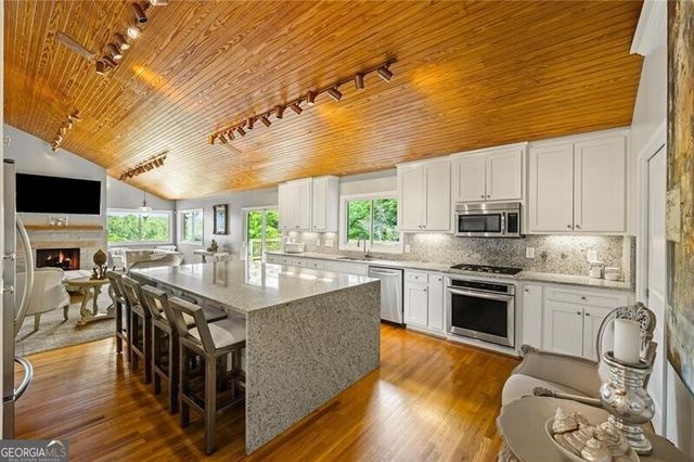 132 Laurel Drive NE, Atlanta, GA 30342