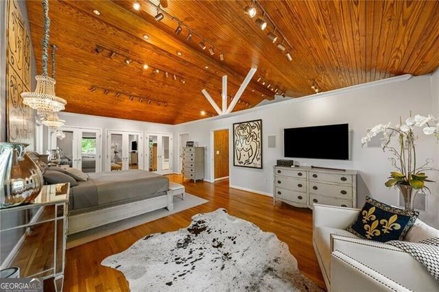 132 Laurel Drive NE, Atlanta, GA 30342