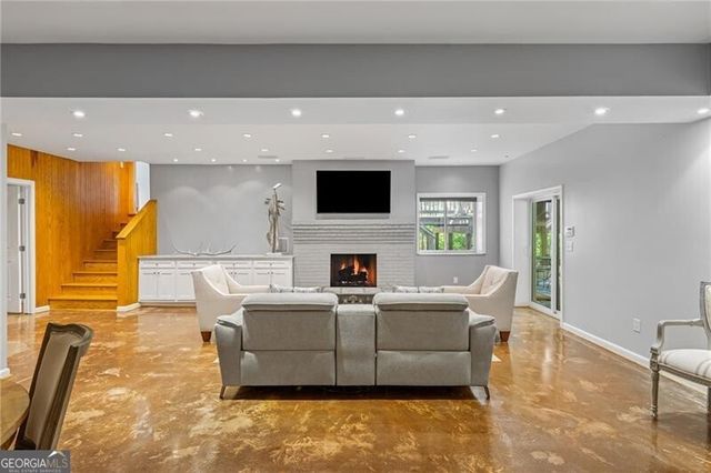 132 Laurel Drive NE, Atlanta, GA 30342