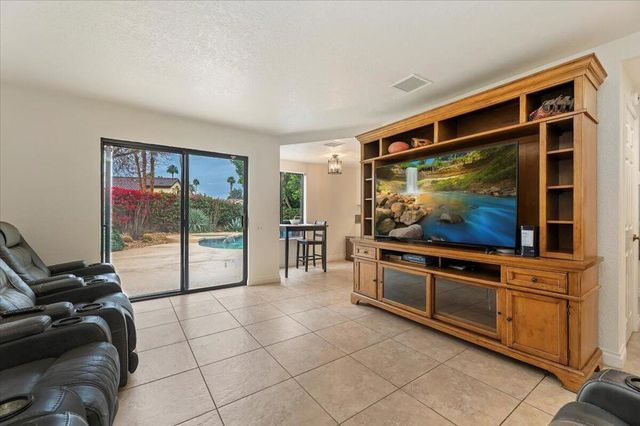 78600 Via Corrido, La Quinta, CA 92253