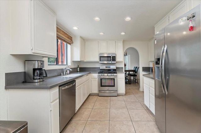 78600 Via Corrido, La Quinta, CA 92253