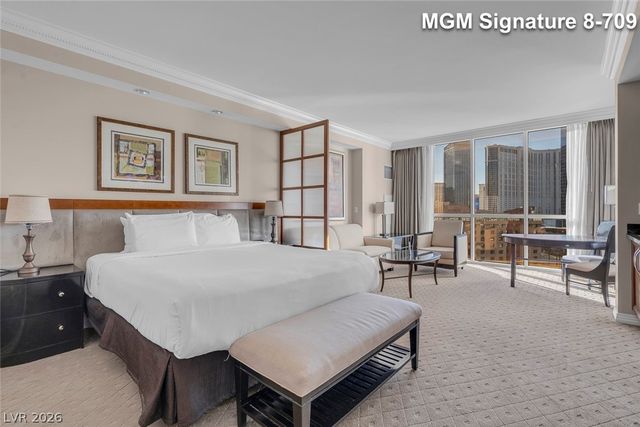 135 East Harmon Avenue 809, Las Vegas, NV 89109