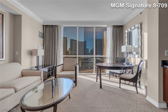 135 East Harmon Avenue 809, Las Vegas, NV 89109