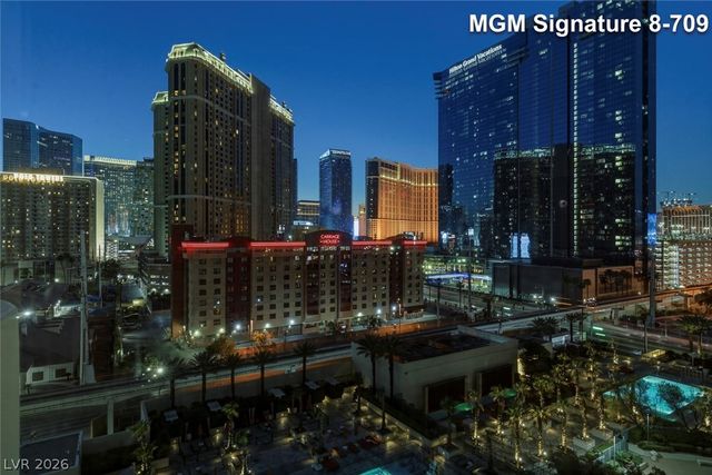 135 East Harmon Avenue 809, Las Vegas, NV 89109