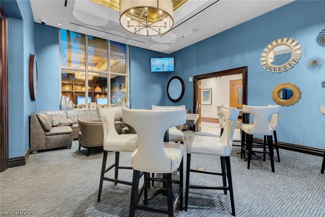 135 East Harmon Avenue 809, Las Vegas, NV 89109