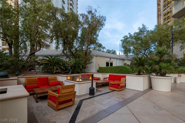 135 East Harmon Avenue 809, Las Vegas, NV 89109