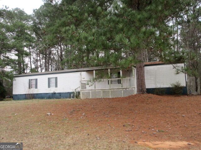 269 Lakeview Drive, Locust Grove, GA 30248