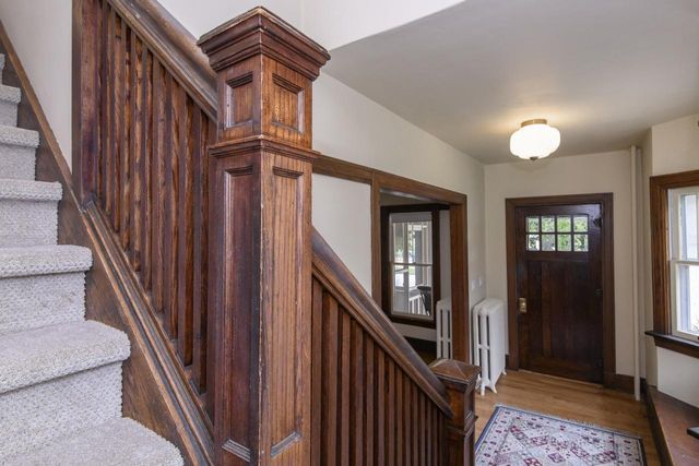 210 Park AVENUE, Mukwonago, WI 53149