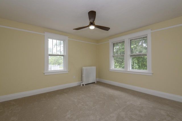 210 Park AVENUE, Mukwonago, WI 53149