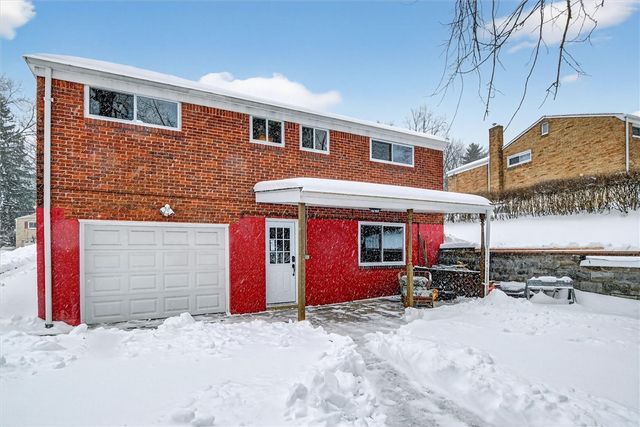 1023 Harrison St, Bethel Park, PA 15234