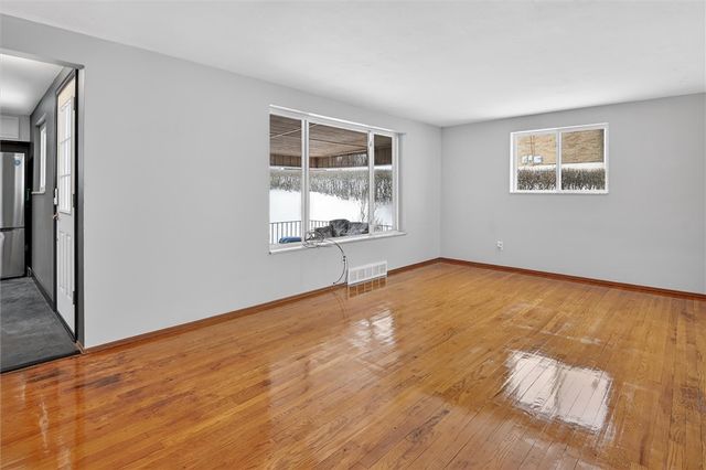 1023 Harrison St, Bethel Park, PA 15234