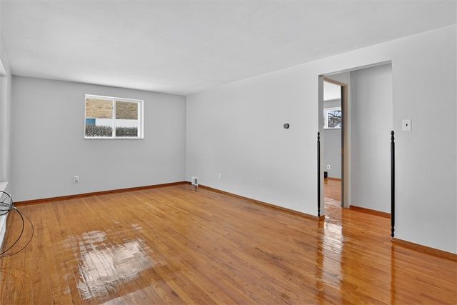 1023 Harrison St, Bethel Park, PA 15234