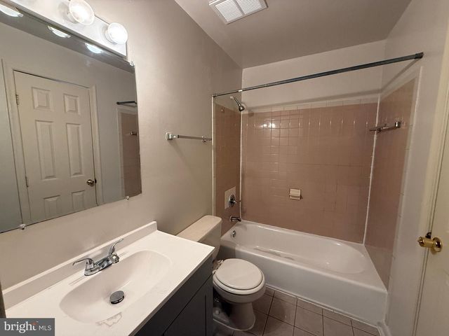 3456 BEALE CT, Woodbridge, VA 22193