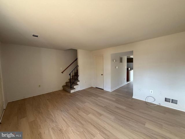 3456 BEALE CT, Woodbridge, VA 22193