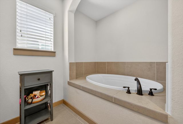 503 Phillips Court, Mansfield, TX 76063