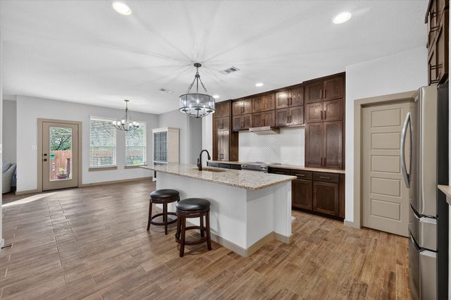 503 Phillips Court, Mansfield, TX 76063