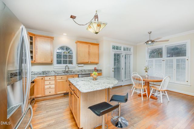 102 Winston Ridge Drive, Chapel Hill, NC 27516