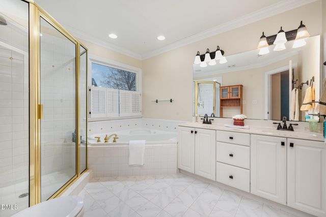 102 Winston Ridge Drive, Chapel Hill, NC 27516