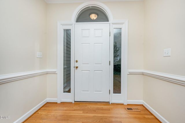 102 Winston Ridge Drive, Chapel Hill, NC 27516