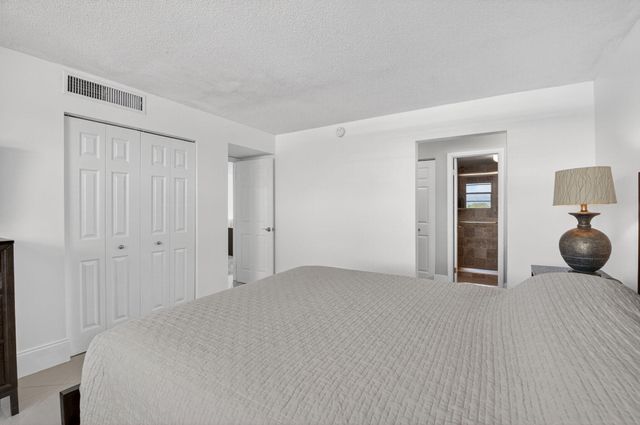 5500 NW 2nd Avenue 718, Boca Raton, FL 33487