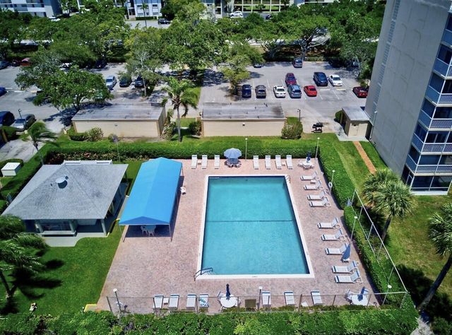 5500 NW 2nd Avenue 718, Boca Raton, FL 33487