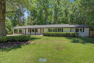 2718 Pine Grove Court, Austell, GA 30106
