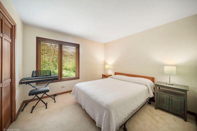 759 Feather Sound Drive, Bolingbrook, IL 60440