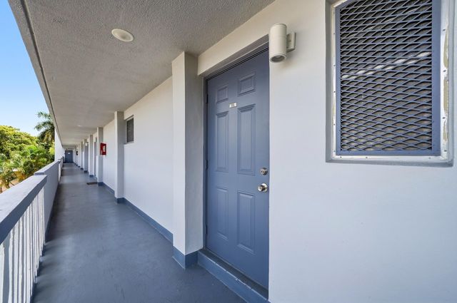 1333 E Hallandale Beach Boulevard 335, Hallandale Beach, FL 33009