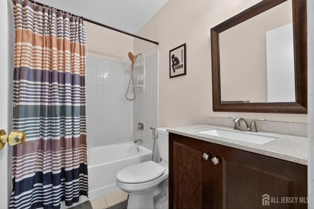 404 McDowell Drive, East Brunswick, NJ 08816