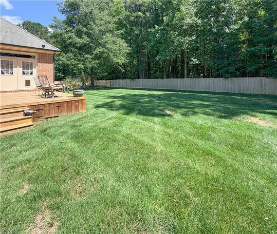 917 Redleafe CIR, Chesapeake, VA 23320