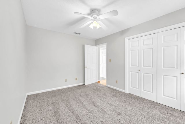 331 Dunbrook Dr, Clarksville, TN 37043