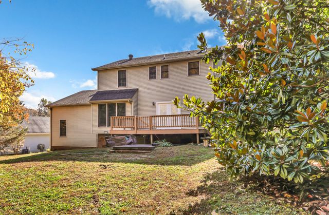 331 Dunbrook Dr, Clarksville, TN 37043