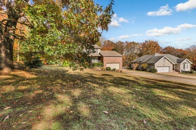 331 Dunbrook Dr, Clarksville, TN 37043