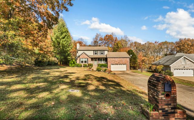 331 Dunbrook Dr, Clarksville, TN 37043