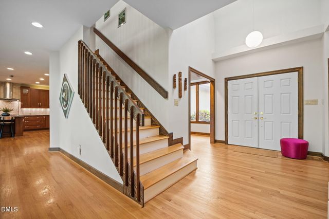 12117 Cliffside Circle, Raleigh, NC 27609