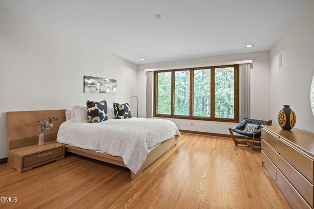 12117 Cliffside Circle, Raleigh, NC 27609