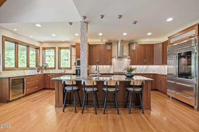 12117 Cliffside Circle, Raleigh, NC 27609