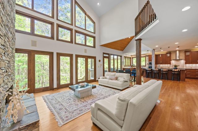 12117 Cliffside Circle, Raleigh, NC 27609