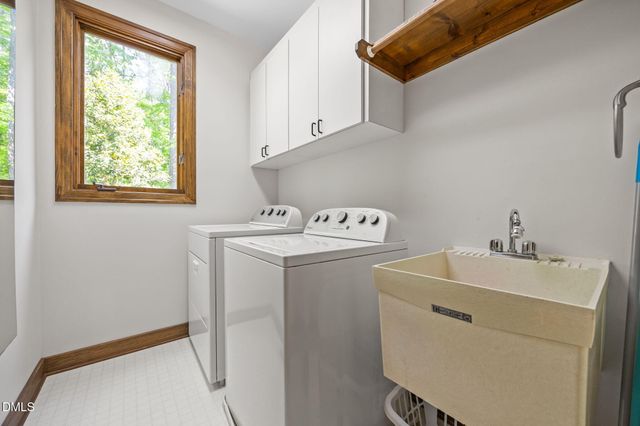 12117 Cliffside Circle, Raleigh, NC 27609